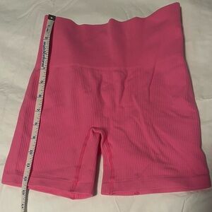 Ribbed Pink Women's Bike Shorts